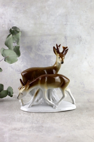 Porcelanowa figurka saren